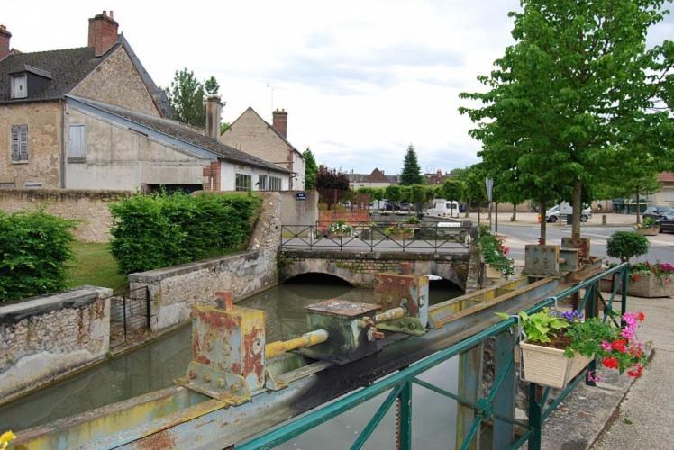 Le Loft Montargis Gien Maison De Ville Sainte-Genevieve-des-Bois Exterior photo